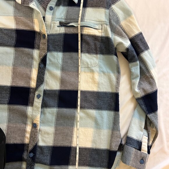 Columbia Flannel Button Up Shirt Women's Size L - Picture 4 of 6